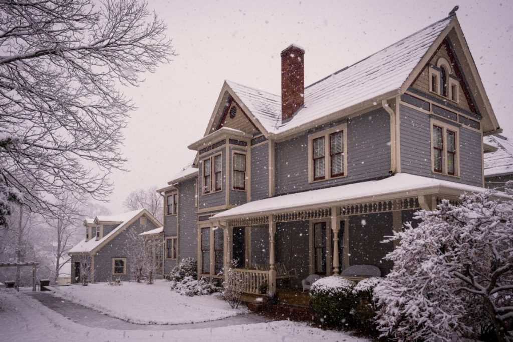 Winterizing Your Roof